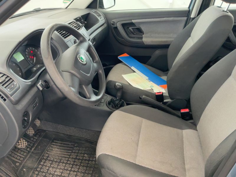 Skoda Fabia 1.2 TSI Elegance 2011 – снимка 17