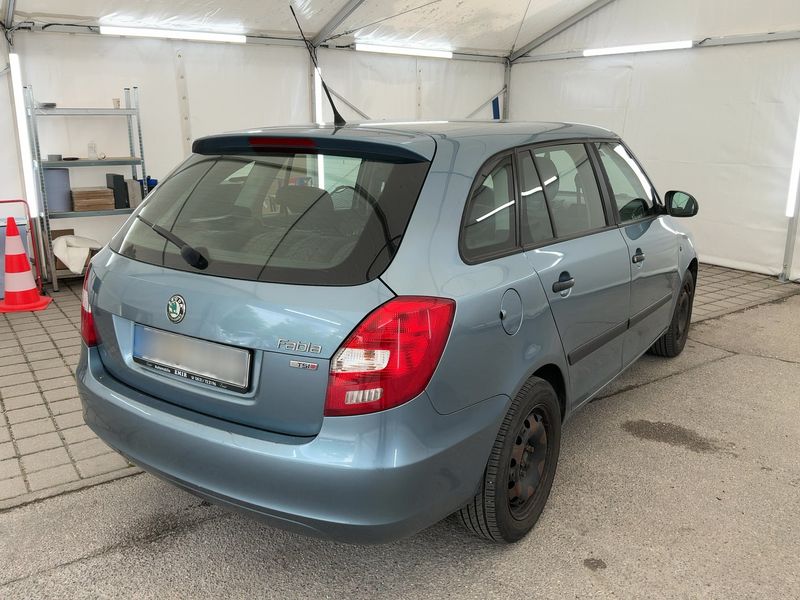Skoda Fabia 1.2 TSI Elegance 2011 – снимка 8