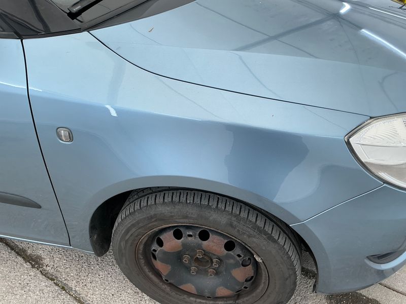 Skoda Fabia 1.2 TSI Elegance 2011 – снимка 22