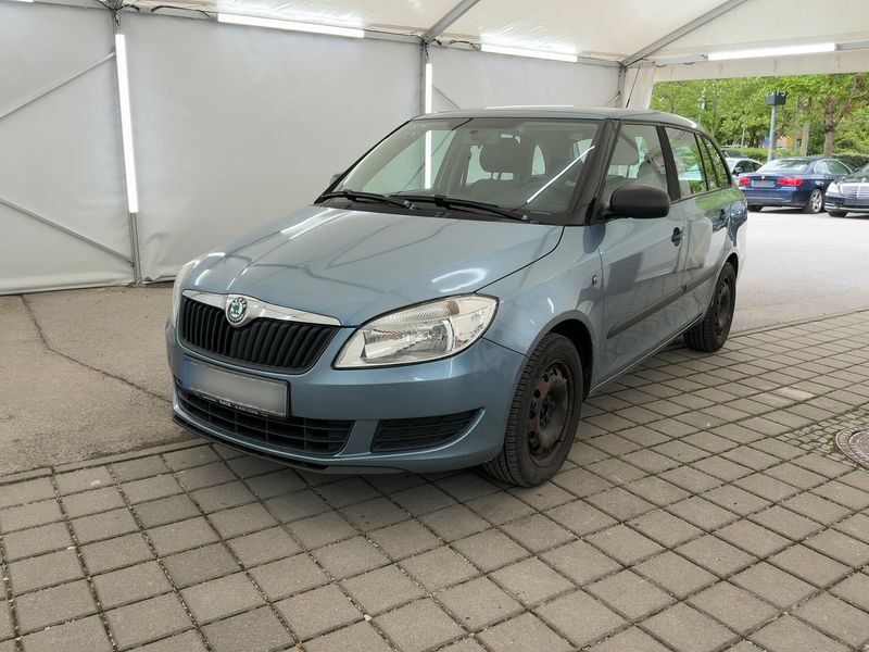Skoda Fabia 1.2 TSI Elegance 2011 – снимка 1