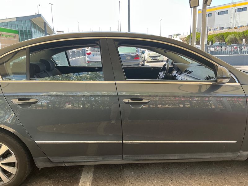 Volkswagen Passat 1.6 TDI Comfortline BlueMotion Tech 2010 – снимка 10