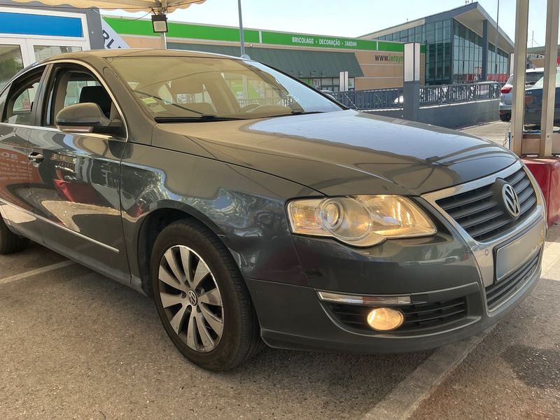 Volkswagen Passat 1.6 TDI Comfortline BlueMotion Tech 2010 – снимка 12
