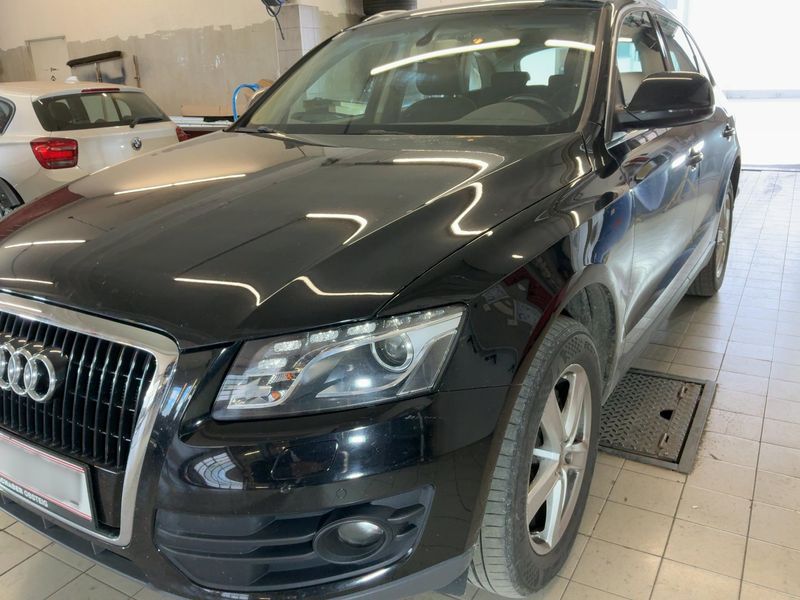 Audi Q5 3.0 V6 TDI quattro 2010 – снимка 2