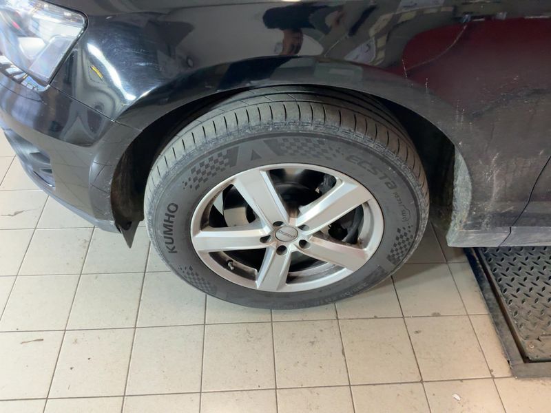 Audi Q5 3.0 V6 TDI quattro 2010 – снимка 3