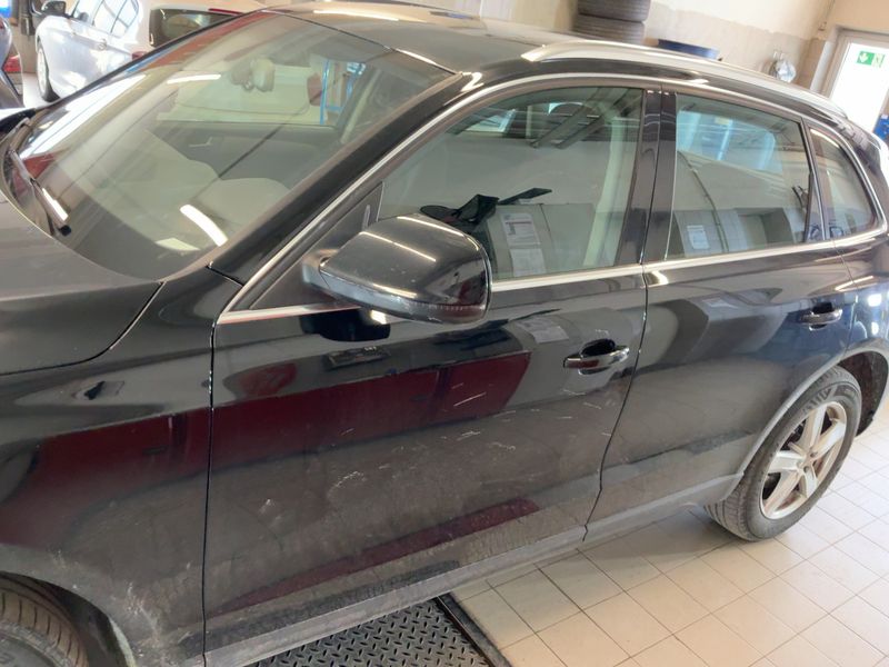 Audi Q5 3.0 V6 TDI quattro 2010 – снимка 4