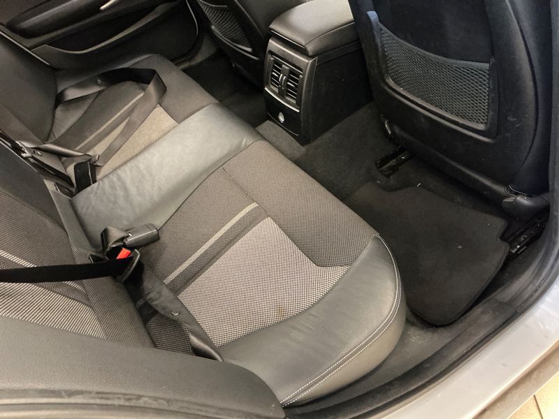 BMW 1er 118d xDrive Advantage 2018 – снимка 23