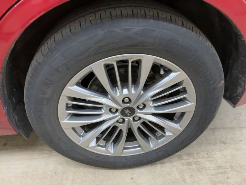 Ford Kuga 2.5 Plug-in Hybrid Vignale 2022 – снимка 5