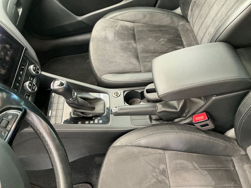 Skoda Octavia 2.0 TDI Style 2017 – снимка 25