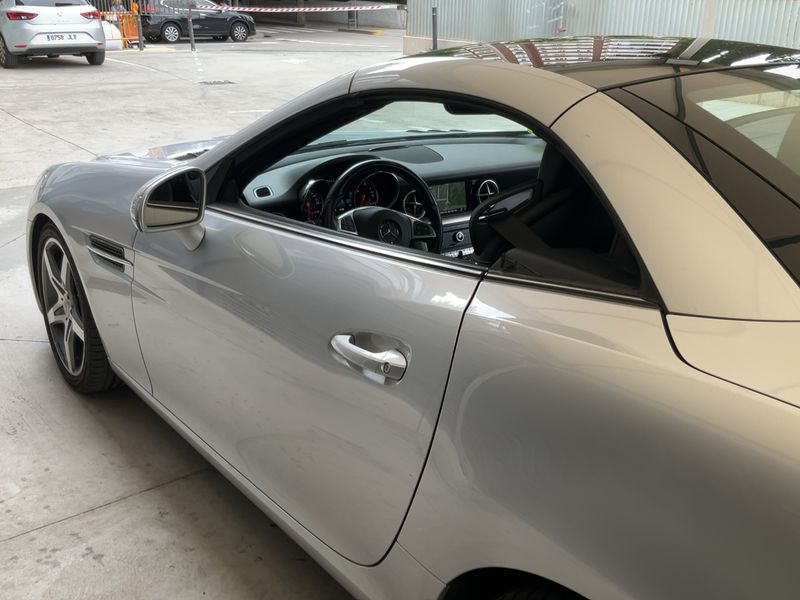 Mercedes-Benz SLC-Klasse SLC 200 CGI AMG Line 2020 – снимка 4