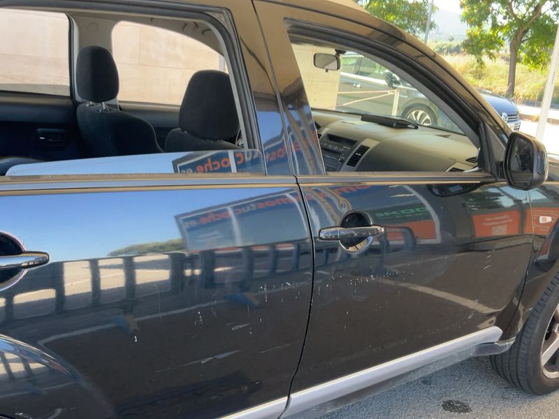 Mitsubishi Outlander 2.0 DI-D Intense Plus 2007 – снимка 10