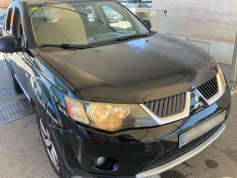 Mitsubishi Outlander 2.0 DI-D Intense Plus 2007 – снимка 12