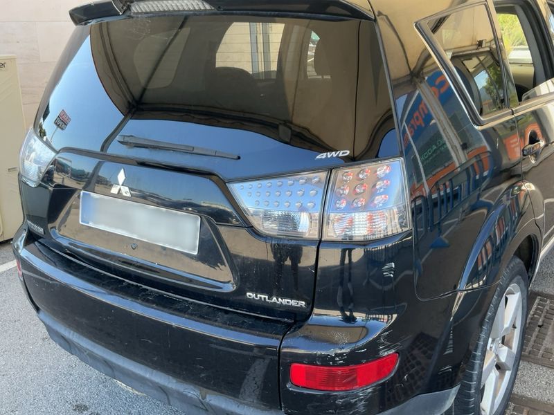 Mitsubishi Outlander 2.0 DI-D Intense Plus 2007 – снимка 8