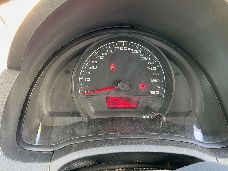 Seat Mii 1.0 Reference Salsa 2013 – снимка 4
