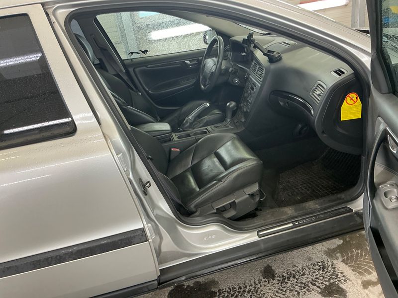 Volvo V70 2.4 Premium 2002 – снимка 3
