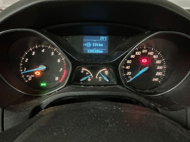 Ford Focus 1.6 Ti-VCT Trend 2011 – снимка 4