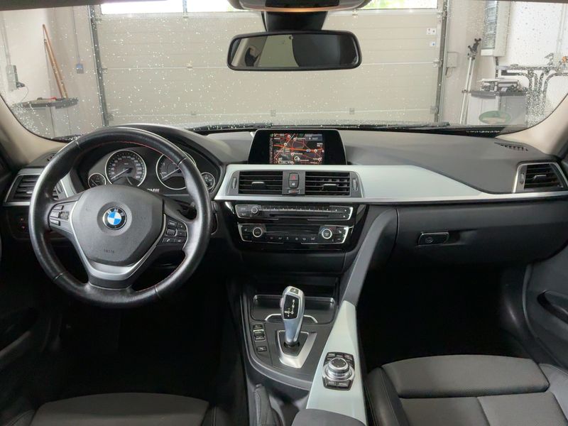 BMW 3er 335d xDrive Sport Line 2015 – снимка 19