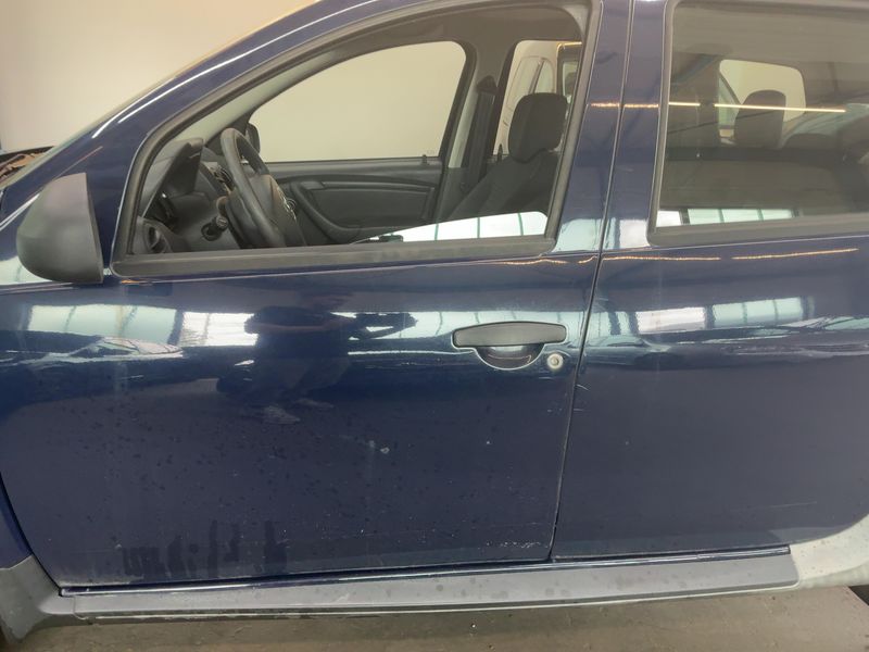 Dacia Duster 1.6 Essentiel 4x2 2015 – снимка 4