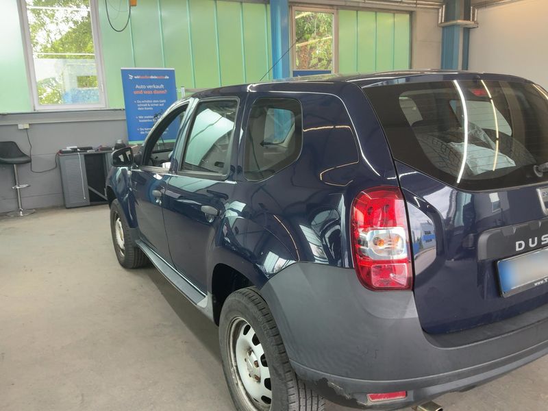 Dacia Duster 1.6 Essentiel 4x2 2015 – снимка 6