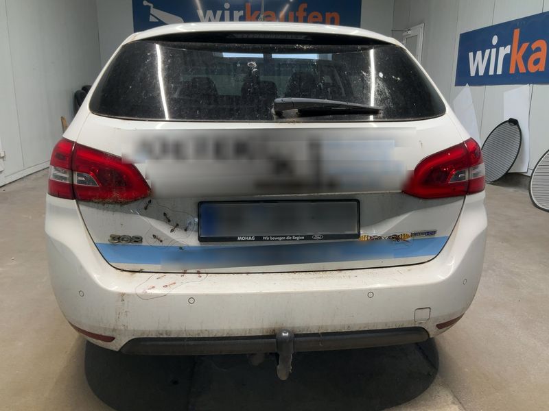 Peugeot 308 1.6 Blue-HDi Active 2015 – снимка на щета
