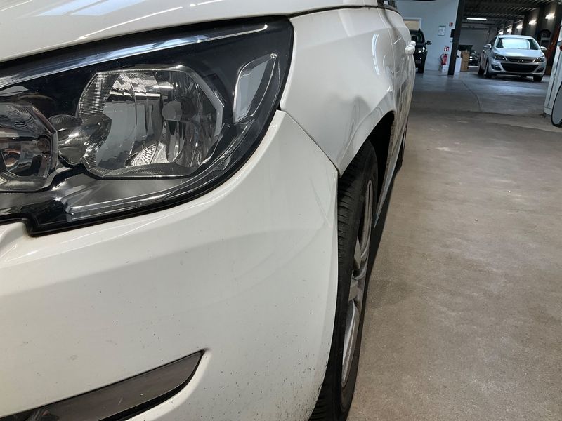 Peugeot 308 1.6 Blue-HDi Active 2015 – снимка на щета