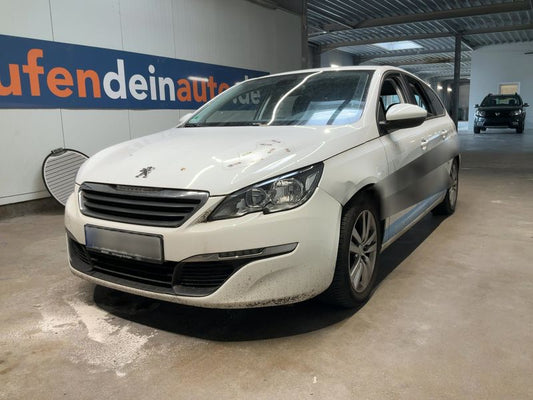Peugeot 308 1.6 Blue-HDi Active 2015 – снимка 1