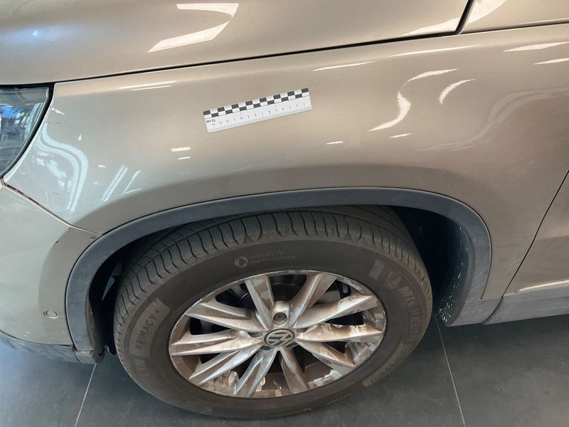Volkswagen Tiguan 2.0 TDI Sport & Style 4Motion 2015 – снимка 30