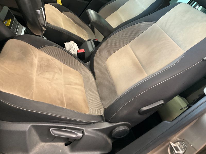 Volkswagen Tiguan 2.0 TDI Sport & Style 4Motion 2015 – снимка 35