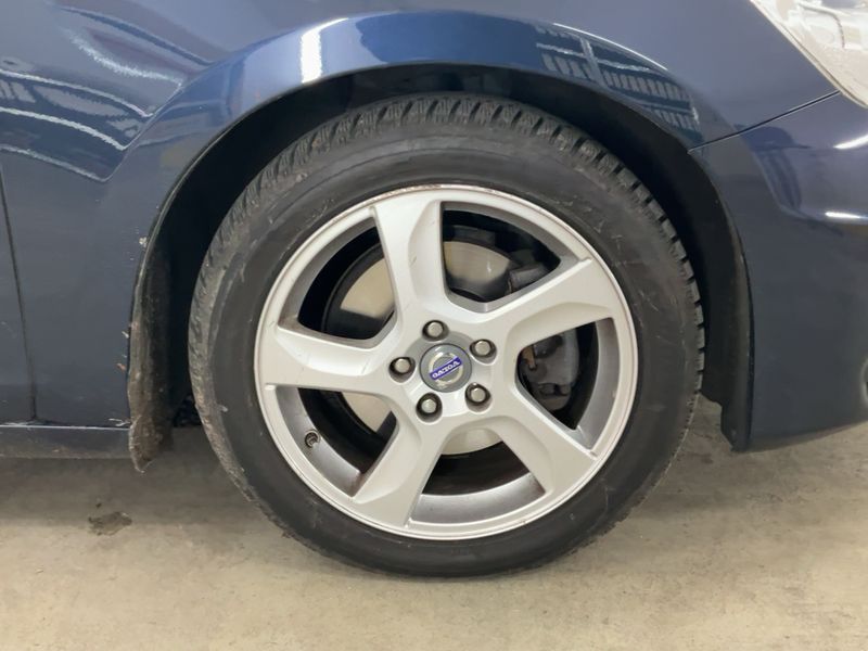 Volvo S60 1.6 D2 R-Design 2013 – снимка 11