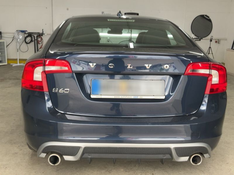 Volvo S60 1.6 D2 R-Design 2013 – снимка 7