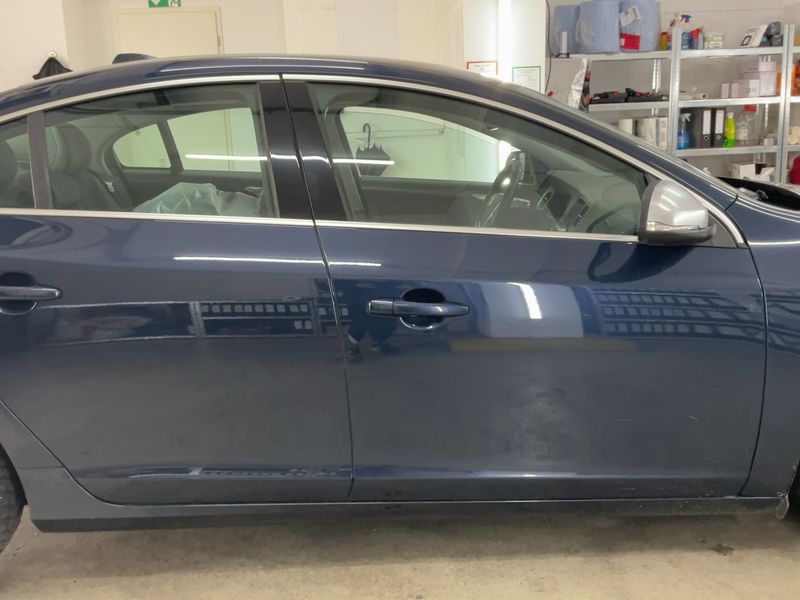 Volvo S60 1.6 D2 R-Design 2013 – снимка 10
