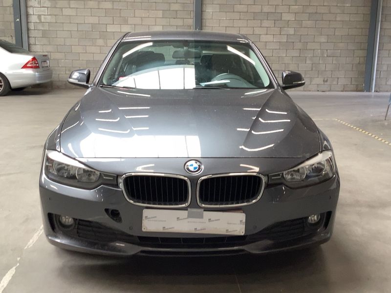 BMW 3er 318d Lounge 2013 – снимка 9