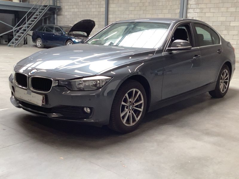 BMW 3er 318d Lounge 2013