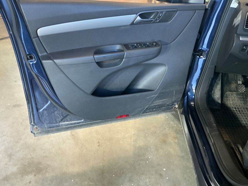 Volkswagen Sharan 2.0 TDI Karat 4Motion BlueMotion Tech 2014 – снимка на щета 60