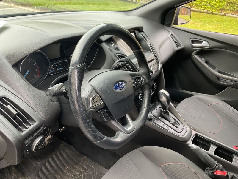 Ford Focus 1.5 EcoBoost ST-Line 2018 – снимка 27