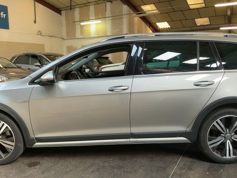 Volkswagen Golf VII 2.0 TDI Alltrack 4Motion BlueMotion Tech 2017 – снимка 4