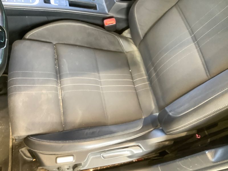 Volkswagen Passat Alltrack 2.0 TSI 4Motion BlueMotion Tech 2017 – снимка 25