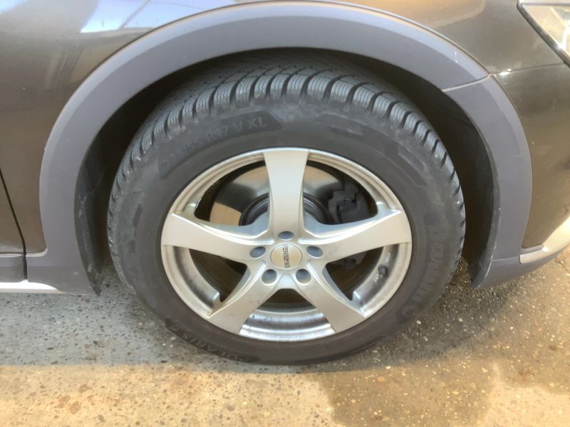 Volkswagen Passat Alltrack 2.0 TSI 4Motion BlueMotion Tech 2017 – снимка 11