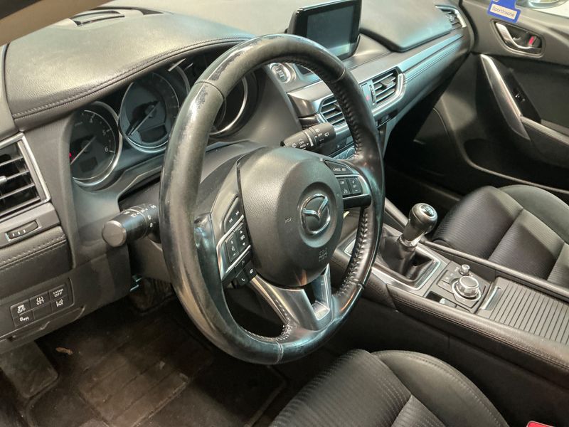 Mazda 6 2.2 Turbodiesel Sports-Line 2016 – снимка 28