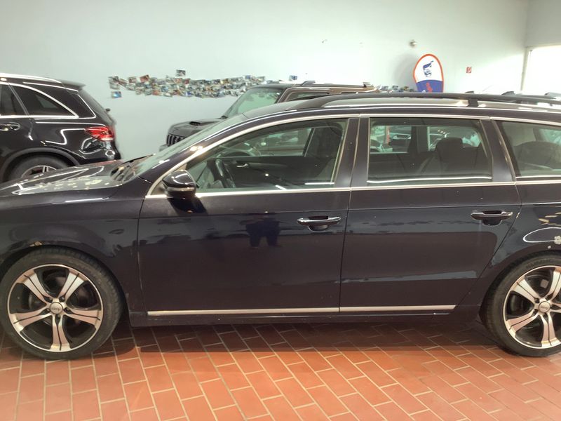 Volkswagen Passat 1.8 TSI Comfortline 2012 – снимка 4