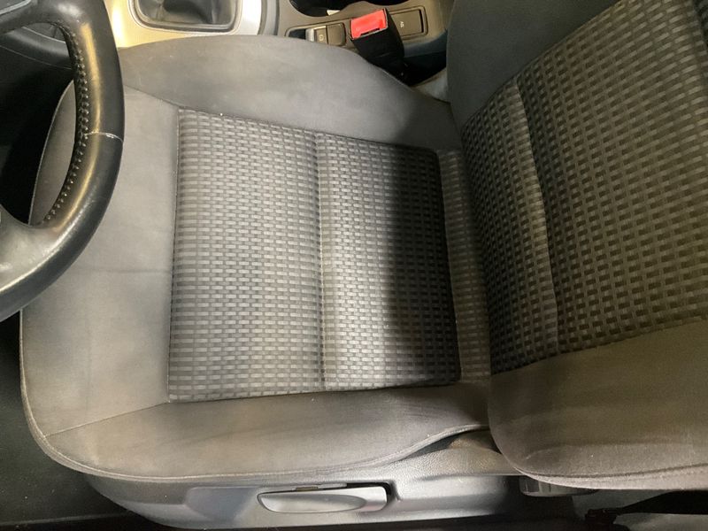 Audi Q3 2.0 TDI Ambiente 2014 – снимка 23