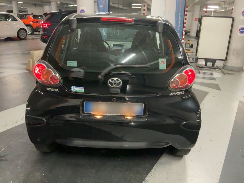 Toyota Aygo 1.0 VVT-i Dynamic 2012 – снимка 7