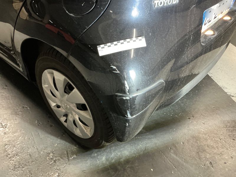 Toyota Aygo 1.0 VVT-i Dynamic 2012 – снимка 31