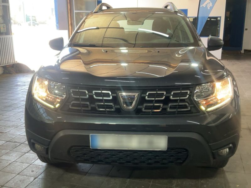Dacia Duster 1.2 TCe Comfort 2018 – снимка 14