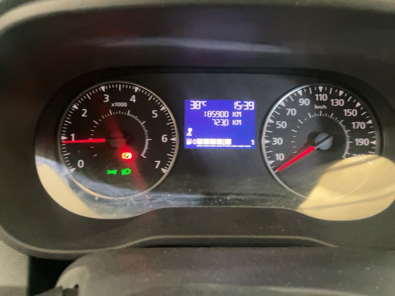 Dacia Duster 1.2 TCe Comfort 2018 – снимка 18