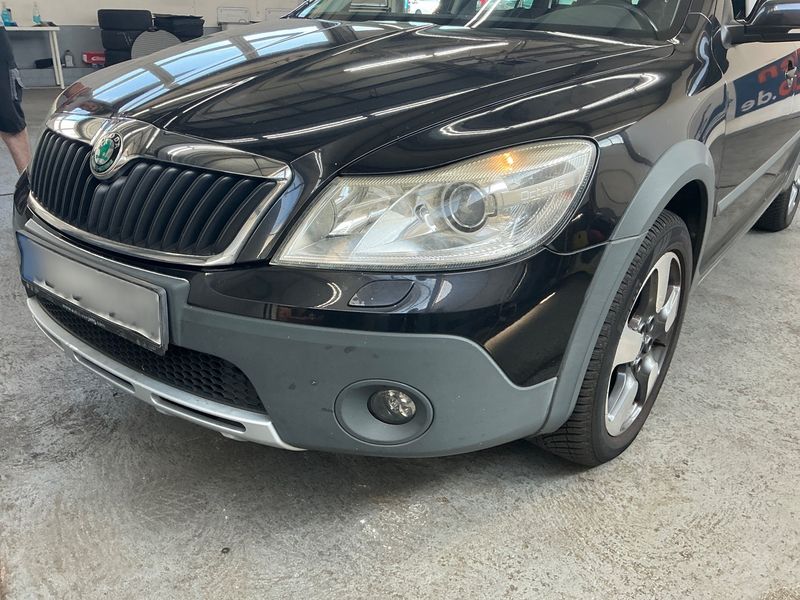Skoda Octavia 2.0 TDI Scout 4x4 2011 – снимка 47