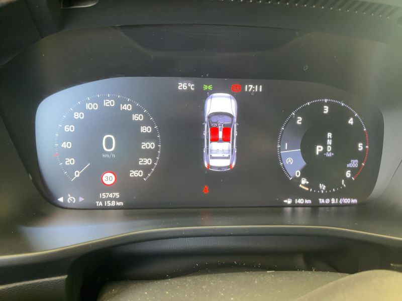 Volvo XC40 2.0 D3 R-Design 2WD 2020 – снимка 18