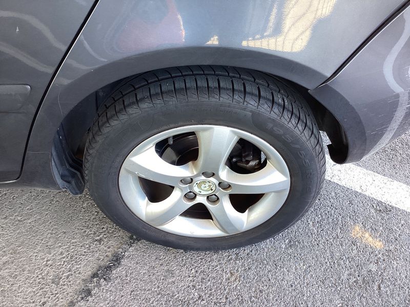 Skoda Fabia 1.6 TDI Family 2011 – снимка 5