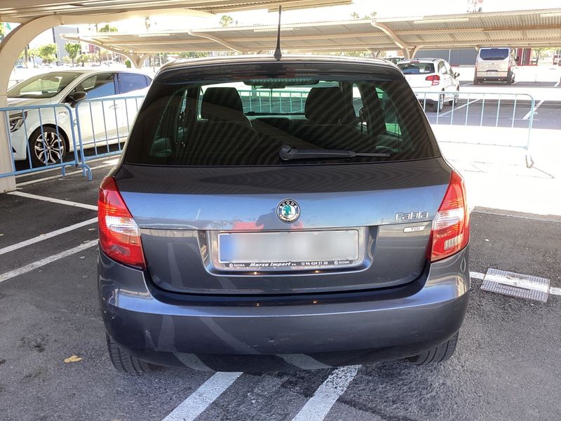 Skoda Fabia 1.6 TDI Family 2011 – снимка 7