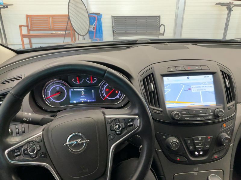 Opel Insignia Sports Tourer 1.6 CDTI DPF Business Innovation 2017 – снимка 18