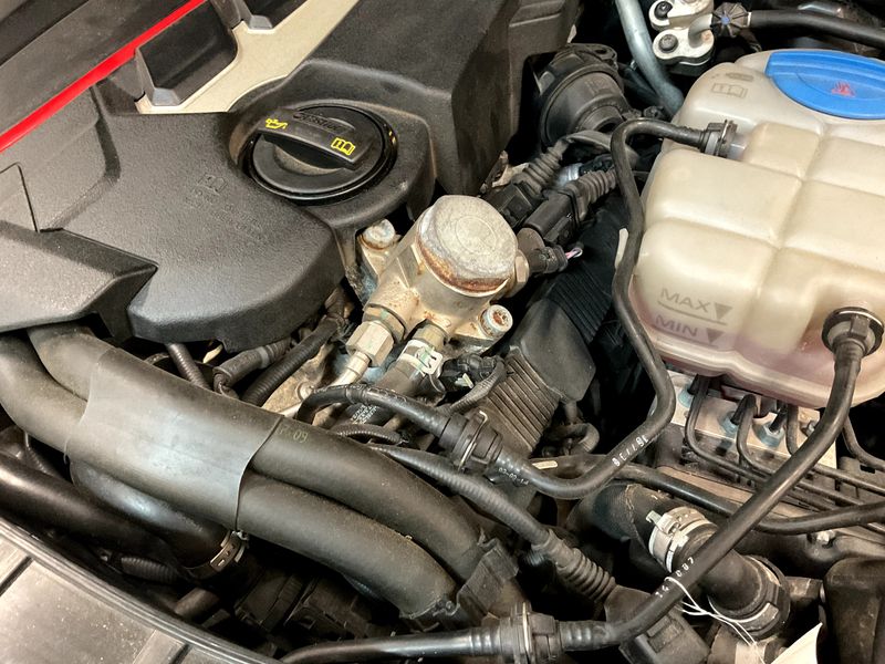 Audi S6 4.0 V8 TFSI quattro 2014 – снимка 33